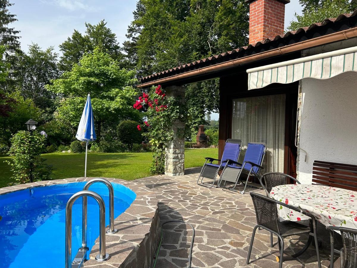 Family Lake House Zbilje Ljubljana Eksteriør bilde